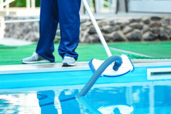Essential Swimming Pool Maintenance Tips for Clean Water